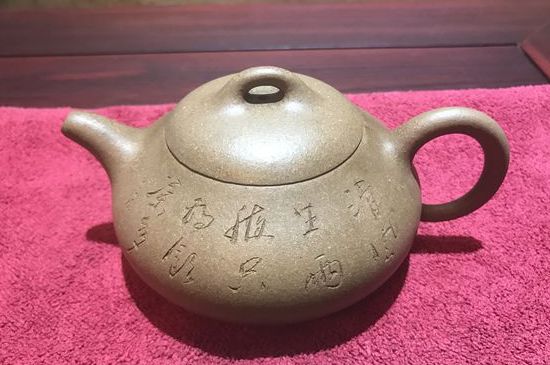 紫砂壺養(yǎng)10年后會(huì)是什么樣，紫砂壺養(yǎng)10年后圖片