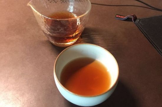 女人喝紅茶最佳時間，女人晚上喝紅茶好嗎