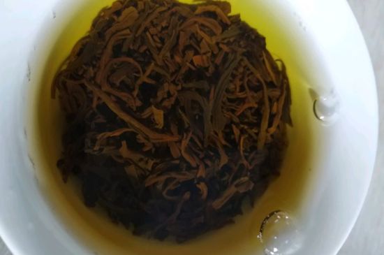 正山小種很細還很黑亮，正山小種越細越好嗎